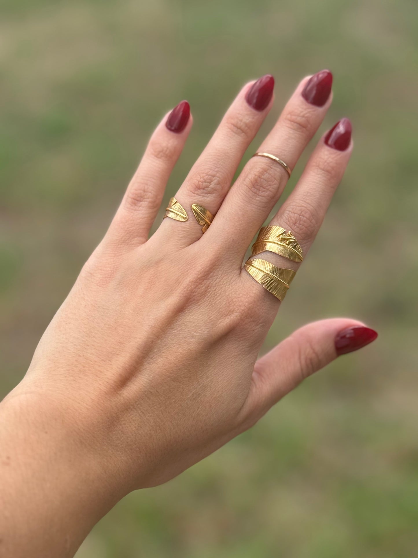 Hoja Ring