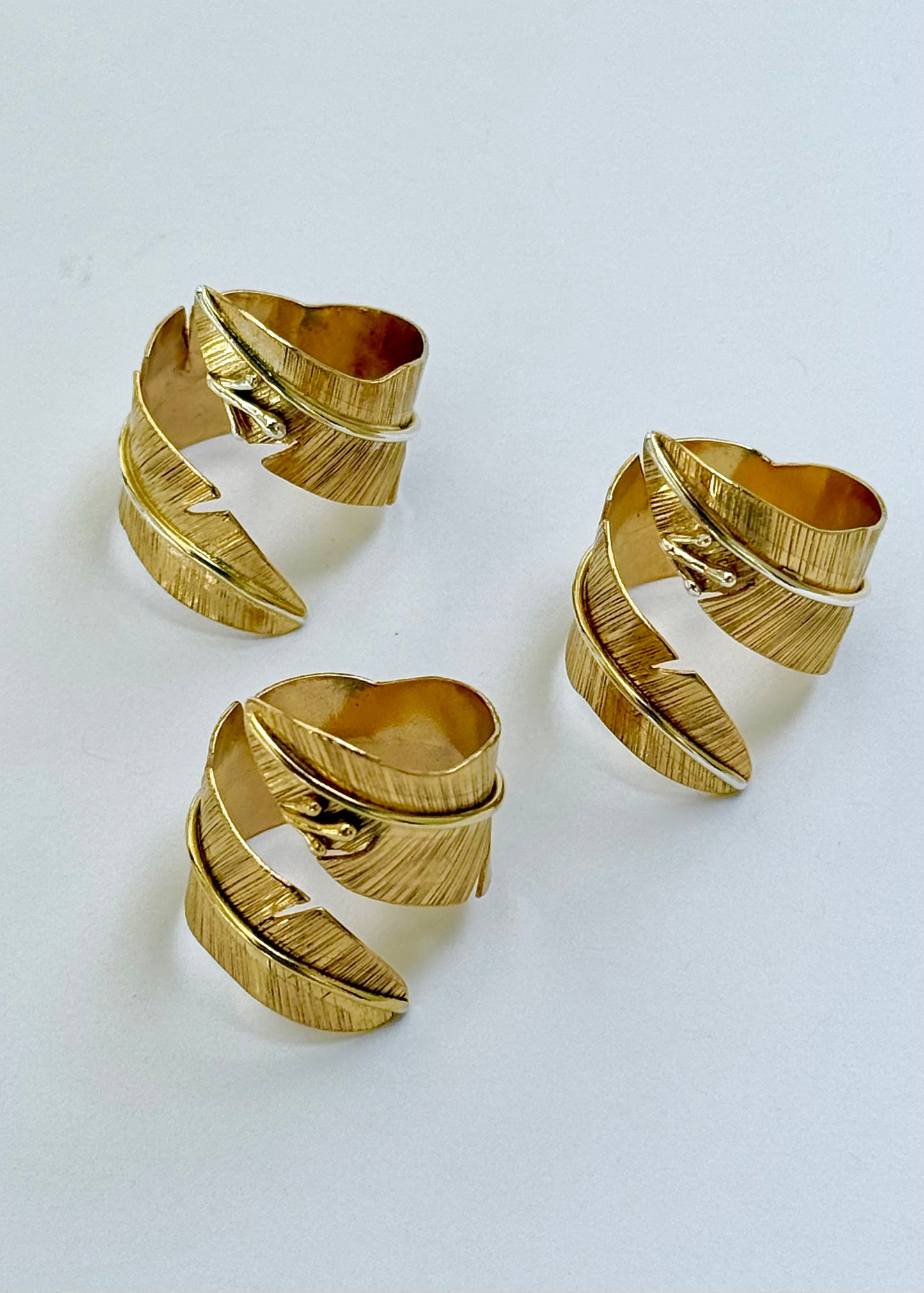 Hoja Ring