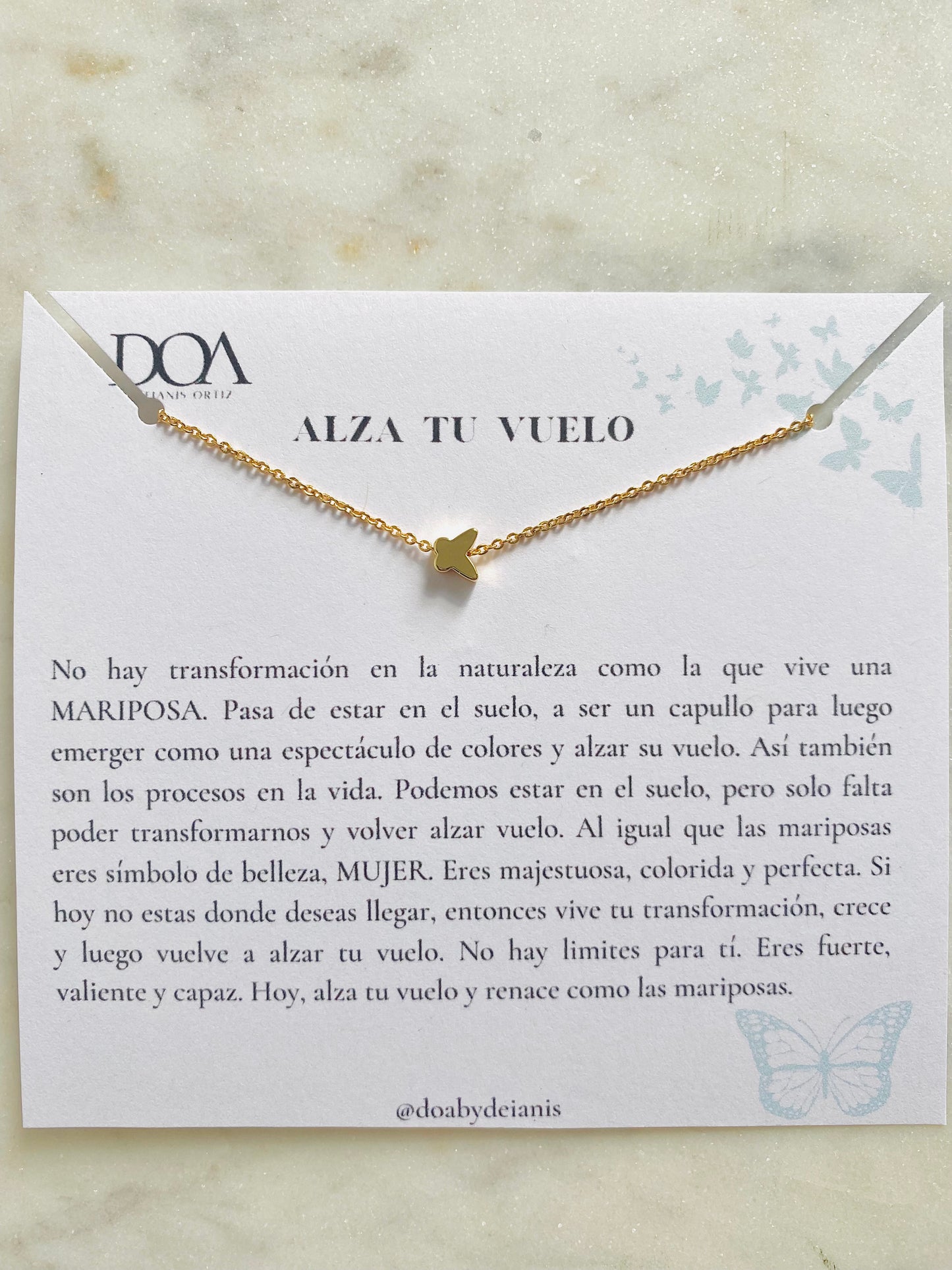 Alza Vuelo Necklace