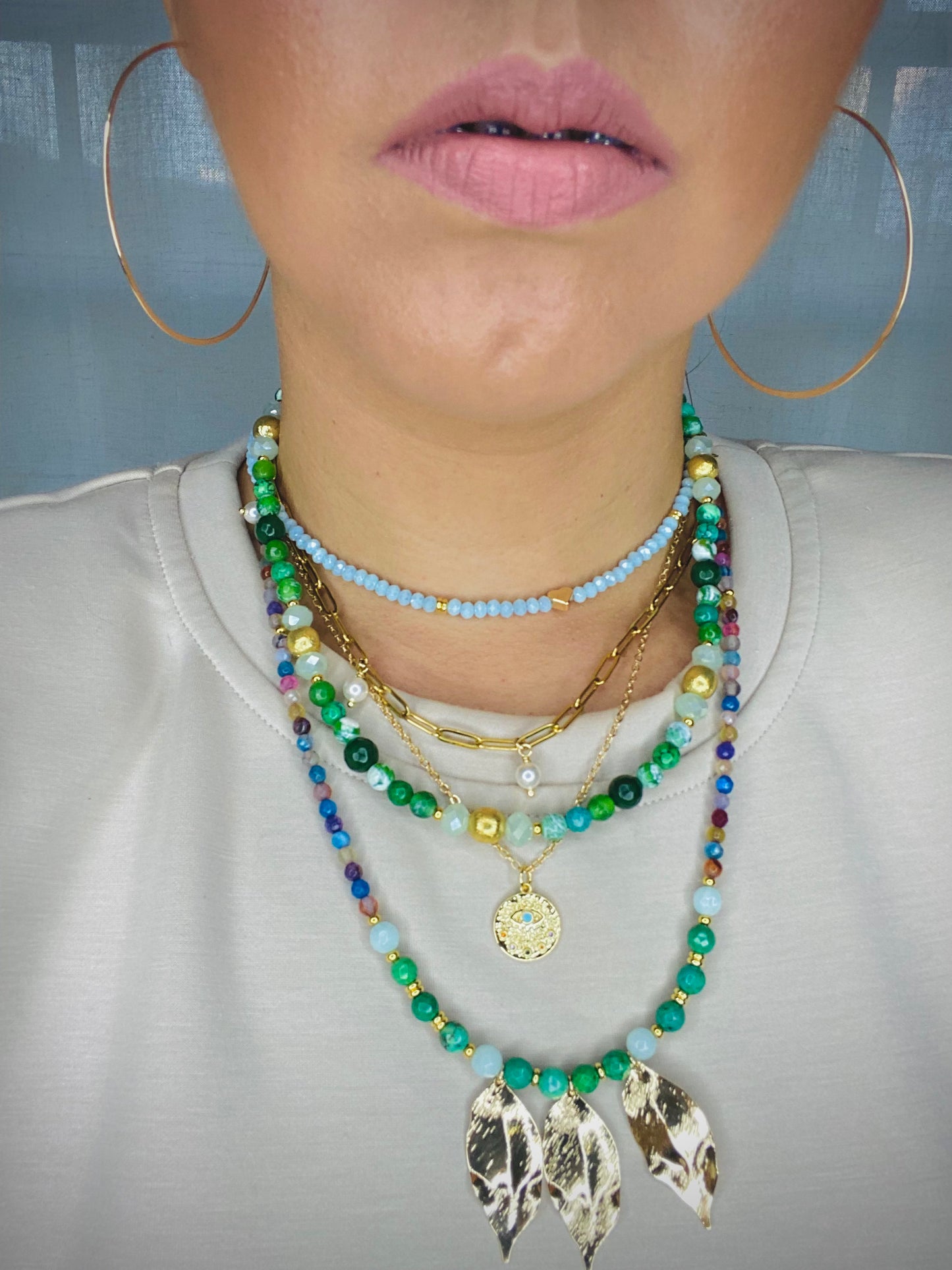 Latidos Blue Crystal Necklace