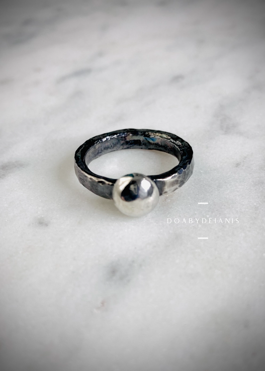 Volcano Full Moon Silver Oxide Ring