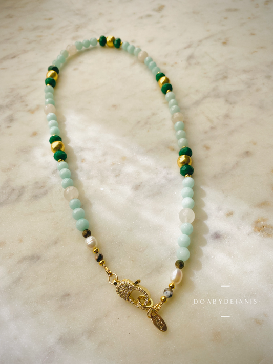 Darya Necklace